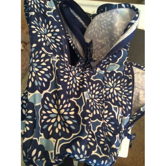 INVENTORY REDUCTION SALE. Vera Bradley Backpack in Petal Splash Design NB main image 6
